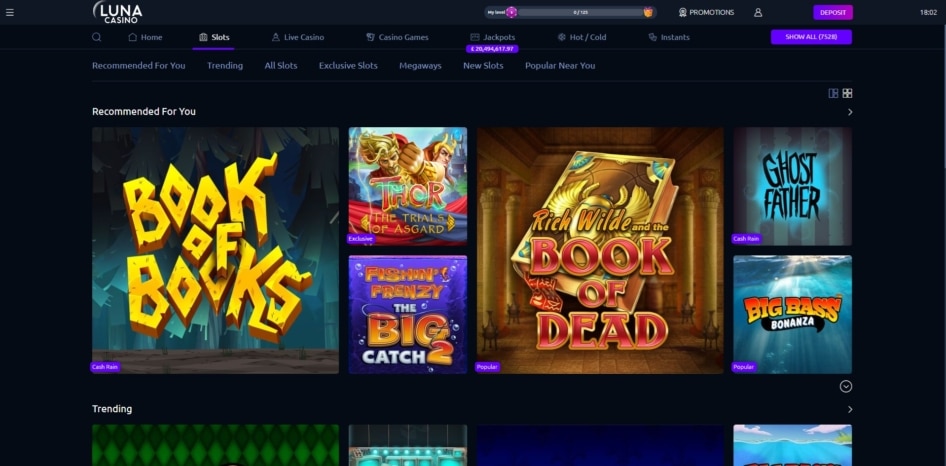 Slots at Luna Casino