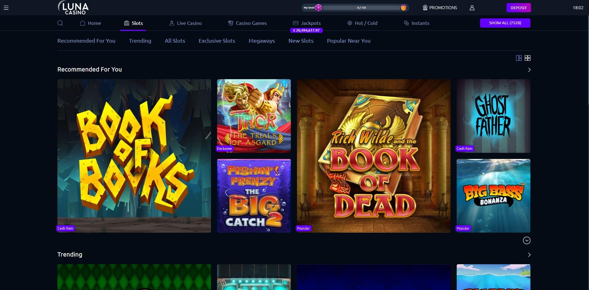 Slots at Luna Casino