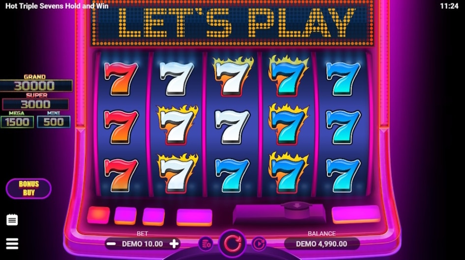 Hot Triple Sevens Hold and Win by EvoPlay